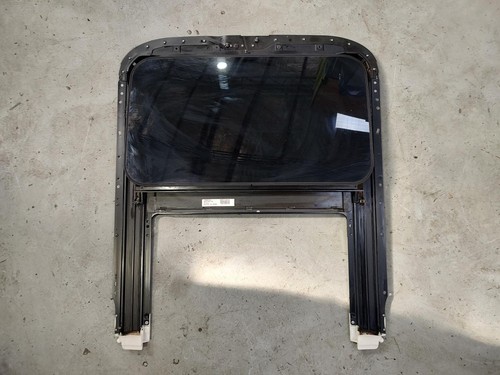 AUDI A6 ROOF GLASS/SUNROOF/T C5, 10/97-10/04 97 98 99 00 01 02 03 04