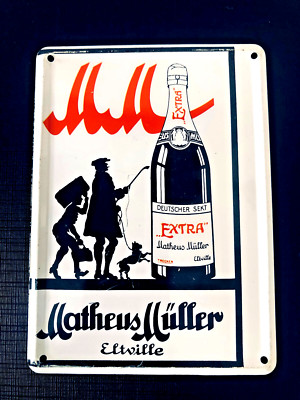 German Sparkling Wine ''EXTRA'' - MM EXTRA Matheus Müller Trocken Eltville - Retro Sign