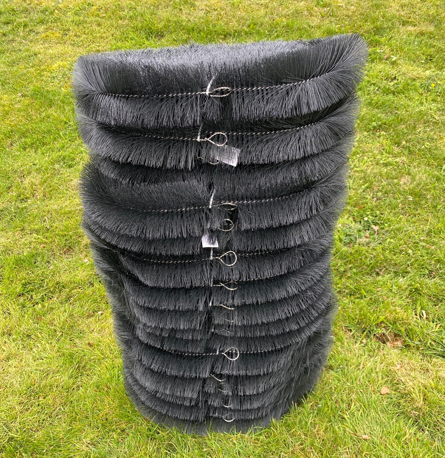 60m Black Gutter Brush Leaf Guard Moss Gutters Protection Filter Drain Shield