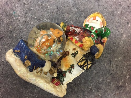 Christmas Snow Globe & Love You Bear Water Globe Music Box - Picture 4 of 6