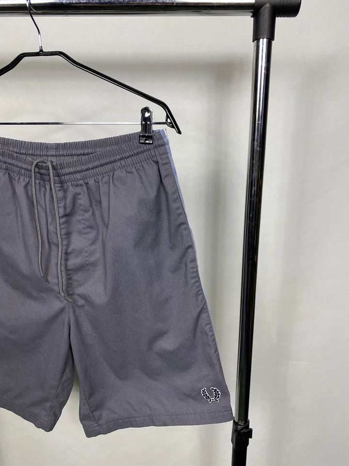 Pantalones Cortos Fred Perry Vintage Con Rayas Talla Grande Foto 2 de 4