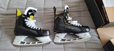 Bauer Supreme S25 Ice Hockey Skates Junior Size 4R To Fit UK 4.5