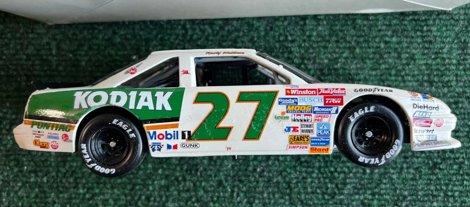 Rusty Wallace 1990 #27 Kodiak Pontiac Championship Car—Custom Built 1/24 Signed - Image 3 of 4