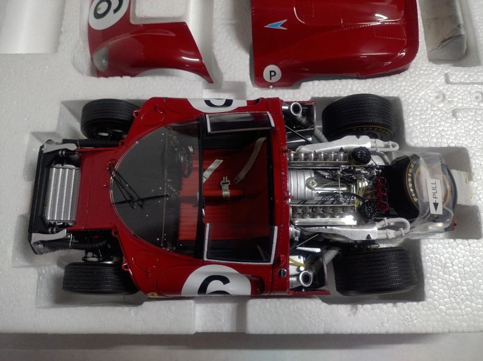 GMP 1:18 1967 Ferrari 330 P4 Spyder #6 - Image 2 of 4