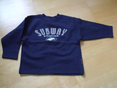 Dunkelblaues Sweat-Shirt   mit Aufdruck SUBWAY   Liegelind Größe 98  NEU