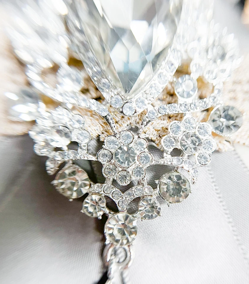 Pajarita de cristal gris, corbata de padrino de boda, broche de seda gris, broche de cristal, 2 en 1 Foto 2 de 4