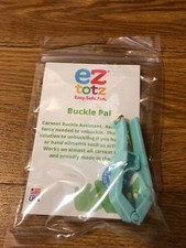 Buckle Pal by EZTOZ, light aqua blue
