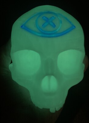 Halo Oddball Skull PLA Statue (White/Glow In The Dark)