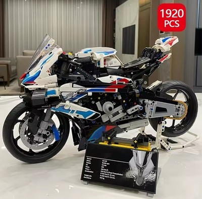 M1000RR 1:5 Motorcycle Building Blocks Kit 1920PCS Technic Style Model Set w/...