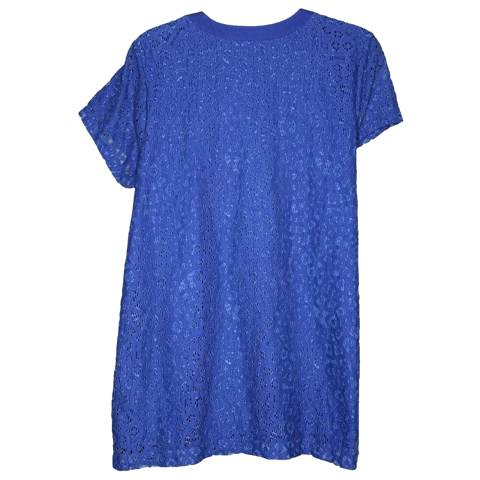 Camisa Isaac Mizrahi Grande Top Azul Sólida Manga Corta Cuello Redondo Dividido Encaje Sobre Foto 4 de 4