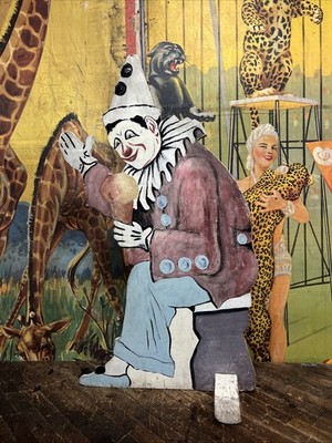 VINTAGE C. 1940 CARNIVAL CLOWN DIECUT WOODEN SIGN CIRCUS SIDESHOW FAIR ICE CREAM