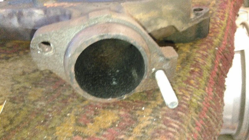 Colector de escape del conductor 5,0 L 8-302 para furgoneta Ford E150 80-91 675162 Foto 3 de 4