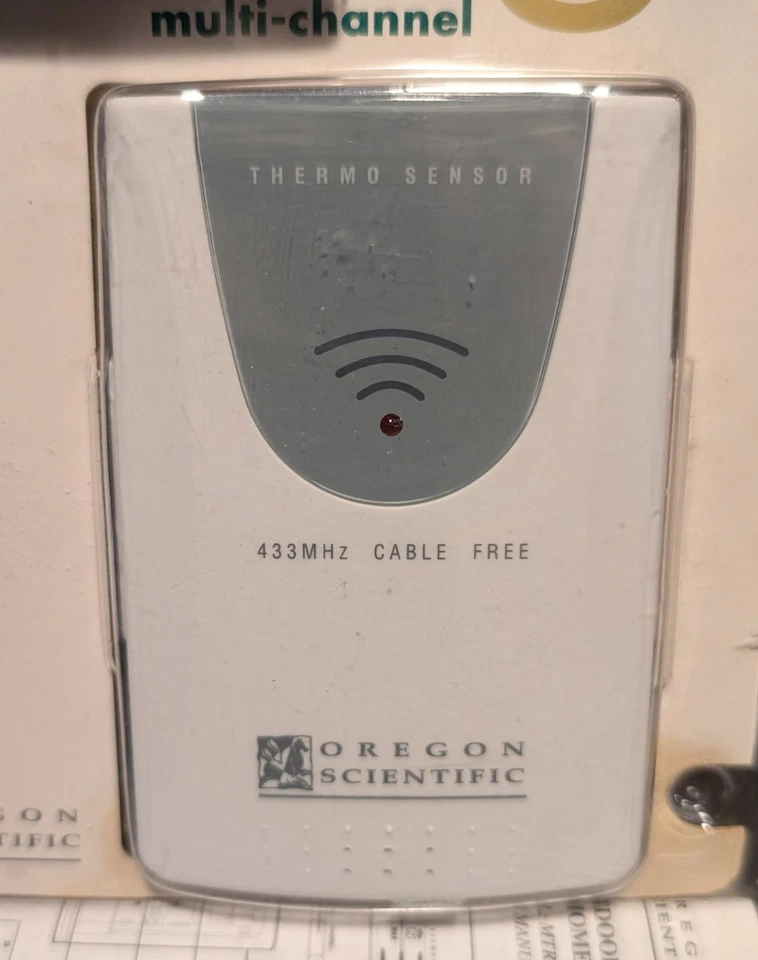 Oregon Scientific MTR101 Wireless Indoor/Outdoor Thermometer Multi-Channel - NEW - Image 3 of 4