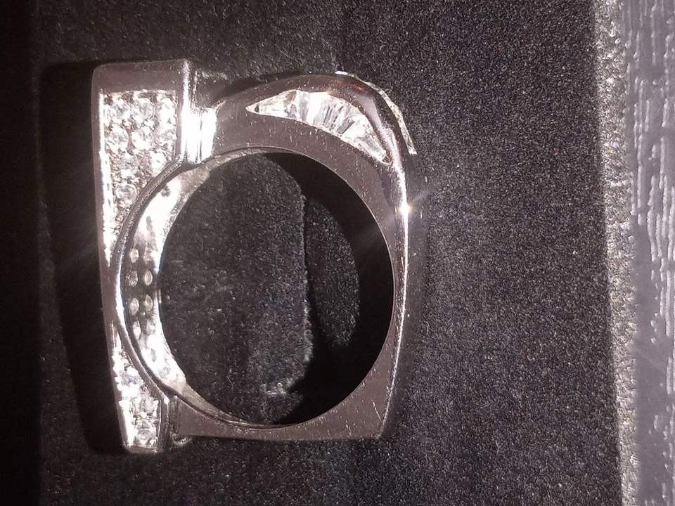 Anillo Baguette Circonita cúbica Corte Princesa Italiano Hecho a Mano SS 925 Talla 10.5-11 Foto 4 de 4