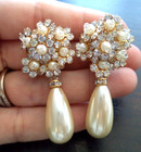 STUNNING VINTAGE ESTATE HIGH END RHINESTONE & PEARL 2" CLIP EARRINGS!!! G8477