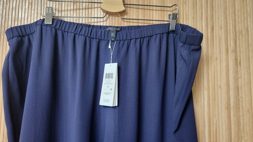 Eileen Fisher Navy Blue 100% Silk Georgette Crop Pants Size 3X - NWT - Picture 8 of 8