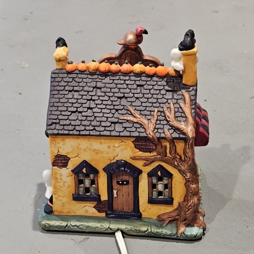 Vintage 90s Halloween Harvest Trick or Treat Cafe Lighted Porcelain House Haunt - Picture 3 of 16