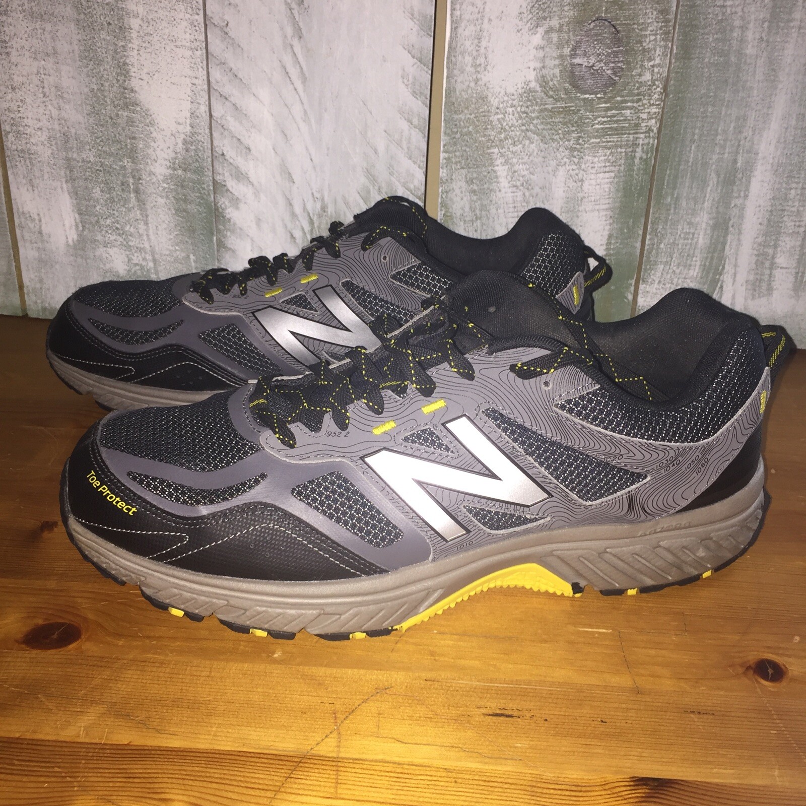 New Balance Mens 510 V4 MT510LC4 Black Gray Trail Running Shoes