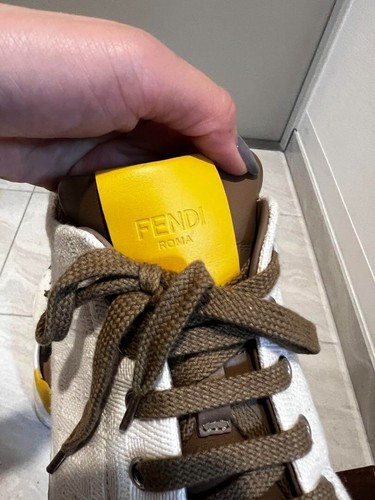 FENDI Sneakers – White/Brown/Yellow – Size 27.5cm –Canvas and Leather Shoes - Picture 3 of 10