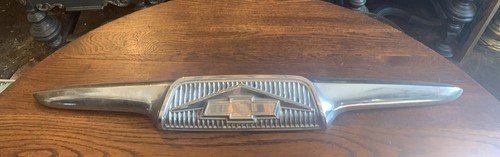 1958 Chevy Truck V8 HOOD EMBLEM Chrome Original GM Bow Tie~Rare #3743545 - Picture 18 of 24