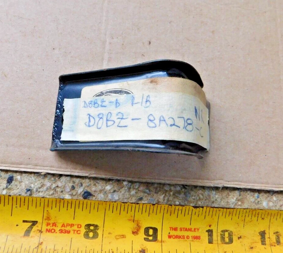 SOPORTE DE MONTAJE DE REJILLA DE RADIADOR NUEVO PARA FORD FAIRMONT MERCURY ZEPHYR 1978-83 Foto 2 de 3