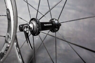 Shimano RS81, Carbon Fiber Wheelset, 11 Speed Shimano / SRAM Shimano RS81, Carbon Fiber Wheelset, 11 Speed Shimano / SRAM