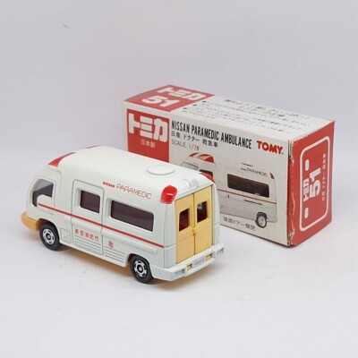 トミカ 日産 救急車 51 スケール1/78 トミカ51 NISSAN 日産 ドクター 救急車 スケール1/78 - メルカリ