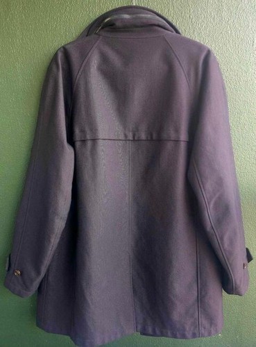 SEALUP MILAN Men's Rain Jacket with Optional Hood & Double Zipper/Button Closure - Picture 3 of 13