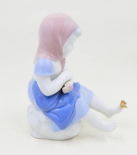 Figura de porcelana de niña con mariposa Gerold E&R Alemania Occidental 7893 - Imagen 3 de 11