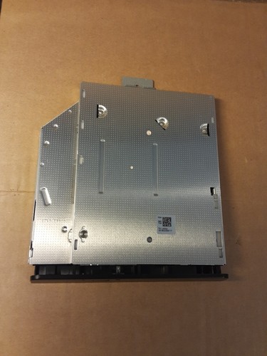 SATA Toshiba DVD Writer Model TS-L633 from Advent Roma 1000 Laptop - Picture 6 of 8