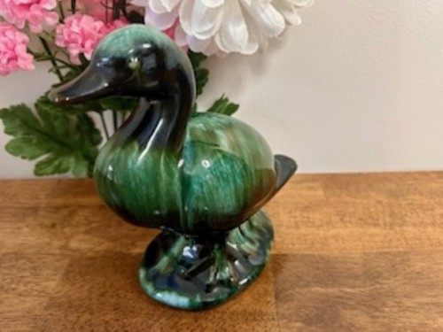 Vintage Blue Mountain Pottery Duck Figurine Canadian Green Drip Glaze Bird Goose - Picture 4 of 4