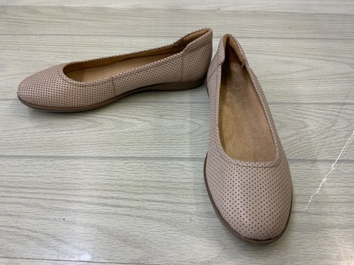 naturalizer flexy flat