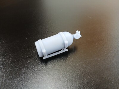 1/18 Scale 3D Resin Nitrous Bottle W/Bracket Custom Model