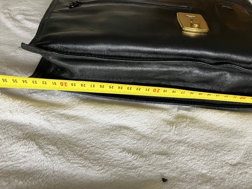 College-Tasche - Leder - Farbe Schwarz - mit Messingbeschlag - sehr gut erhalten - Bild 9 von 9