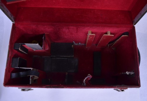 Arriflex 16BL 16mm Movie Camera w/ Angenieux-Zoom Type 10x12 + 2x Magazines - Picture 21 of 24