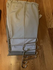 HAGGAR Men’s Cool 18 Pro 34x29, Classic Fit, Pleated Dress Pants, String