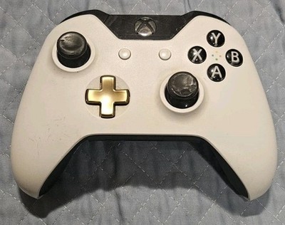 Microsoft Xbox One Wireless Controller Model 1697 White & Gold