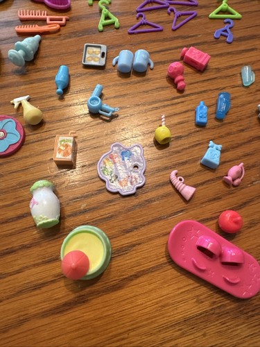 Polly Pocket Doll Lot With Accessories And Purses - Picture 5 of 23