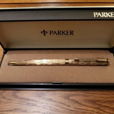 Vintage Parker 61 Gold Plated "Cumulus" Ballpoint Pen. Cased. 