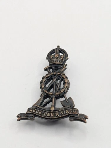 Royal Army Pioneer Corps Original British Army Cap Badge WW2 Vintage