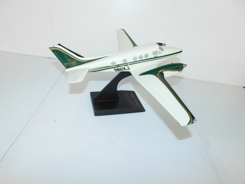 KING AIR C90B JAGUAR SPECIAL EDITION PLANE MODEL (NTQ117) - Picture 7 of 7