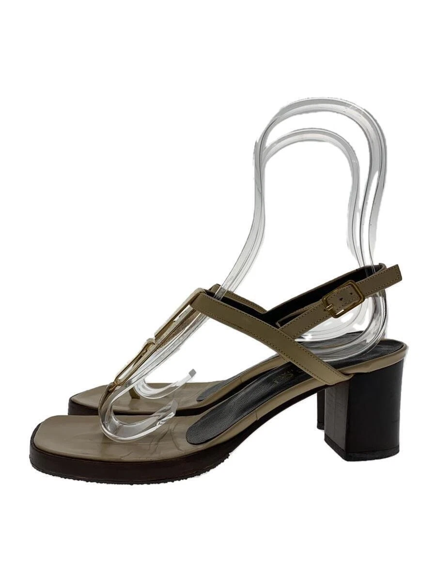 Chaussures femme Gucci Sandales 35 beige   état d’usage, design élégant
