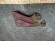 Header Panel Support Center Bracket 1982 Chevrolet Camaro Z-28/Bumper Cover Z28