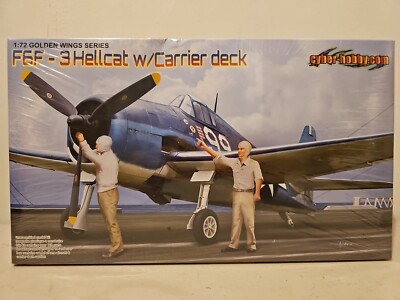 Dragon #5117 F6F-3 Hellcat w/Carrier Deck Golden Wings Series 1:72 Scale NISB