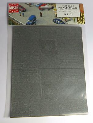 Spur N BUSCH 8132 Straßenpflasterfläche / gepflasterter Parkplatz 200 mm x 160 mm selbstklebend