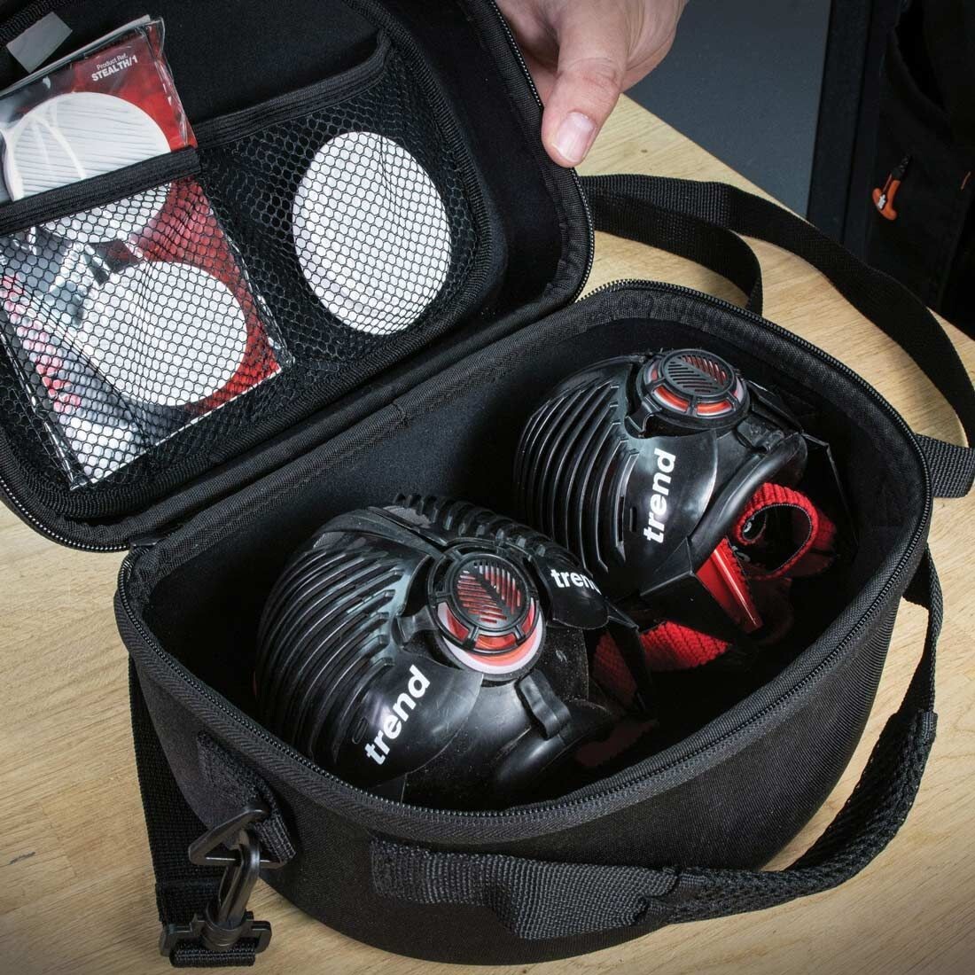 Étui De Protection TREND STE/VIS/2 Pour Masque Air Stealth - Coque Rigide Avec Sangle