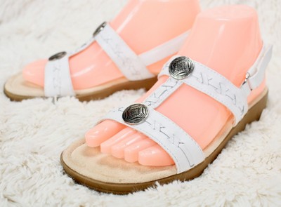 silver minnetonka moccasins