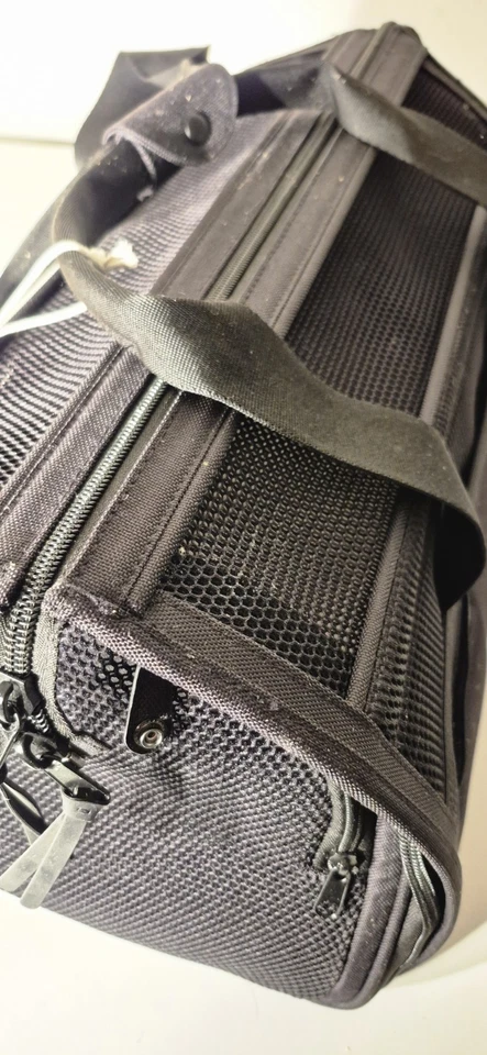 Equipaje de viaje Wild One Pet malla negra perro gato bolsa plegable pequeño Foto 3 de 4