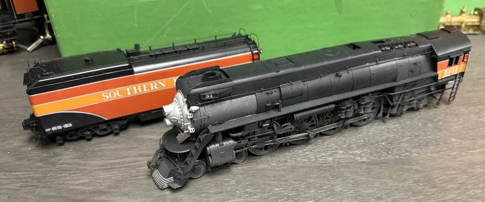 Overland Models S Scale Brass #1701 Southern Pacific GS-4 4-8-4 #4444 Daylight! - Image 3 of 4