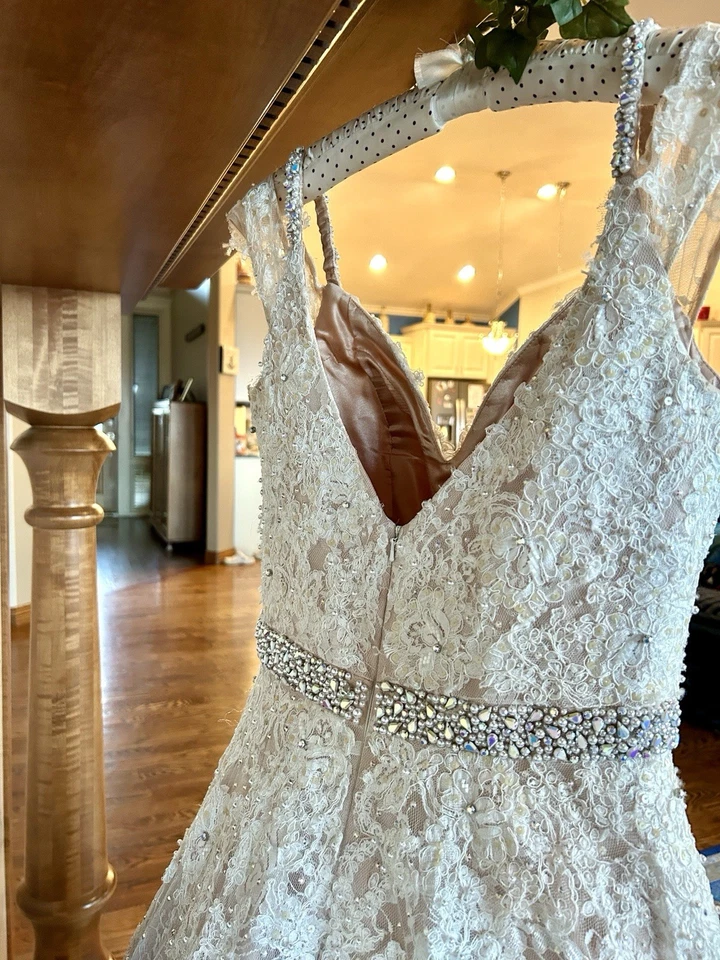 Beautiful Champagne Color with Ivory Lace Wedding Dress Size 6 Excellent - Image 3 of 4
